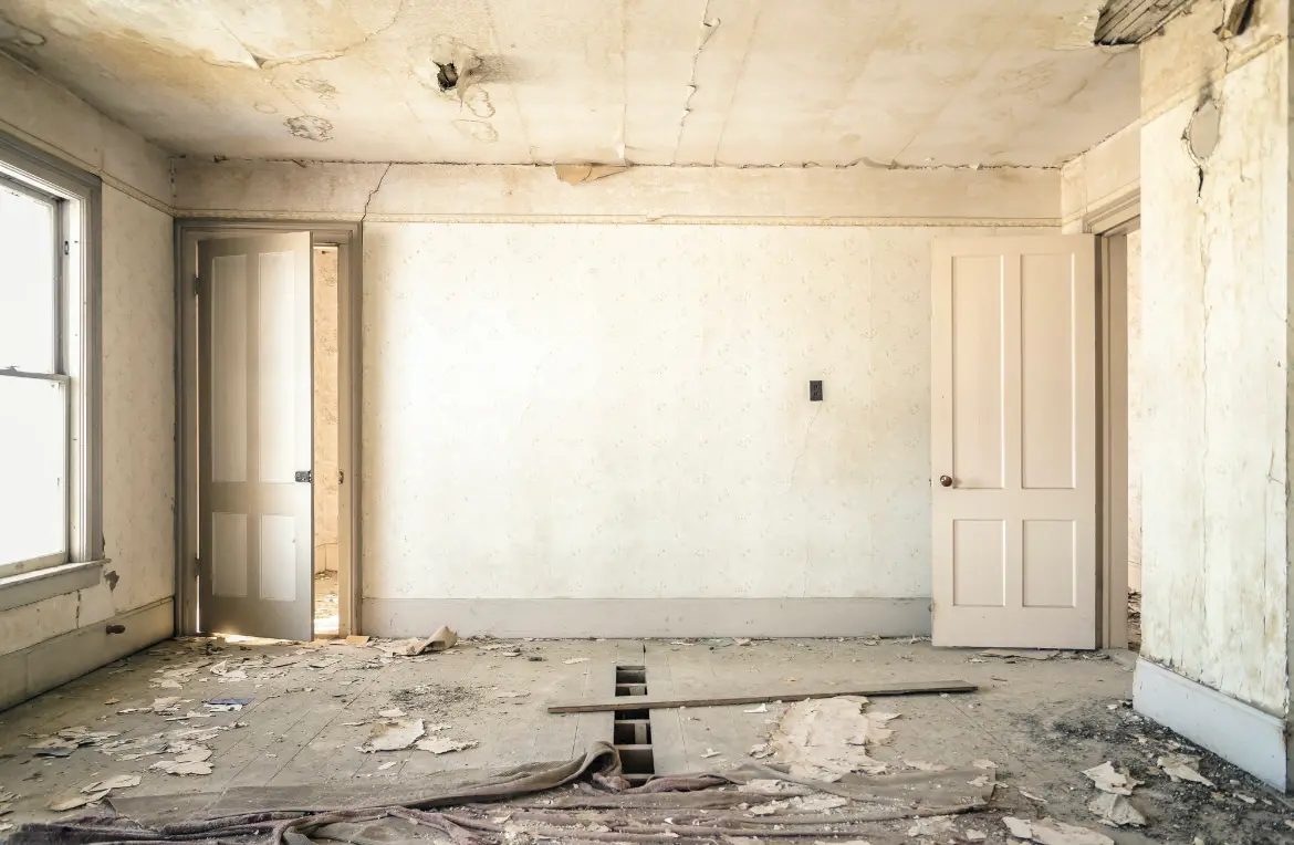 Waste disposal crew managing a cleanout project in Edinboro